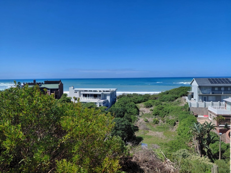 Commercial Property for Sale in Paradise Beach Eastern Cape